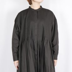 画像16: maison de soil 60s ORGANIC CAMBRIC PLAIN BANDED COLLAR DRESS WITH MINI PINTUCK 2色 (16)