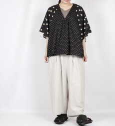 画像4: SOIL  VOILE DOT PRINT(PATCHWORK) V-NECK FRARED SLEEVE PULLOVER  2色 (4)