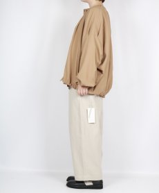 画像12: LUEUF GATHER NECK WIDE BLOUSON 2色 (12)