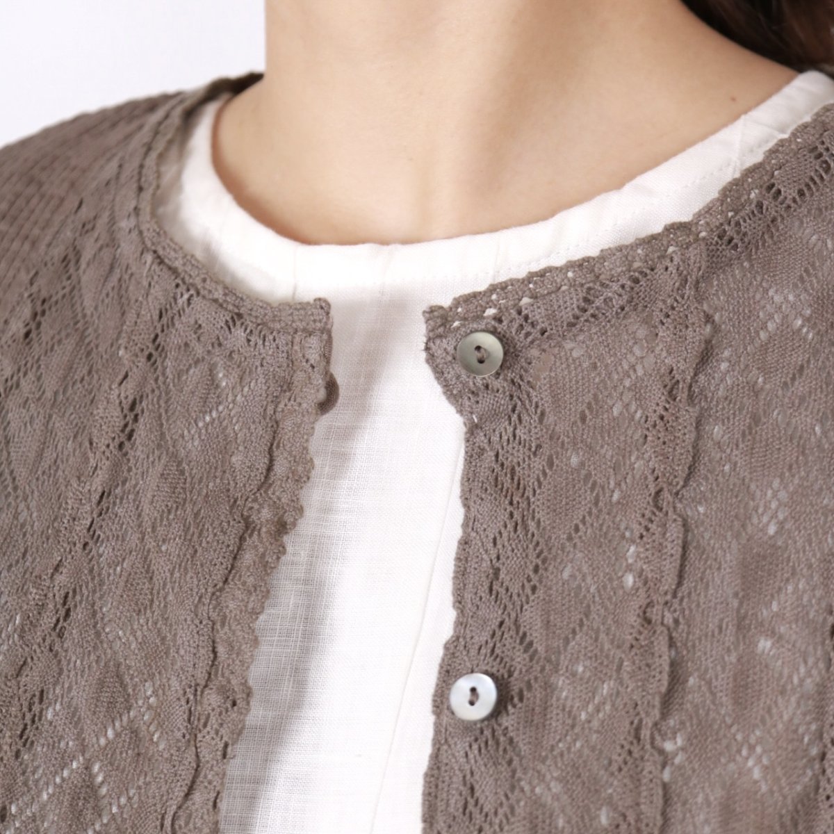 画像11: tumugu: コットンリネン ボイルレースベスト　3色 (11)