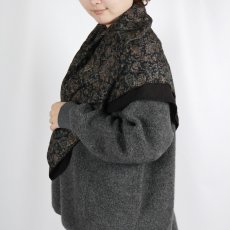 画像8: maison de soil  STITCHED BANGALORE SILK PAISLEY PRINT SCARF WITH BLANCKET STITCH  2色 (8)