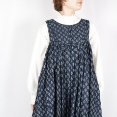 画像28: maison de soil  80s COTTON VOILE FLOWER BLOCK PRINT RAJASTHAN TUCK GATHERED NO/SL QUILTING DRESS 2色 2サイズ (28)