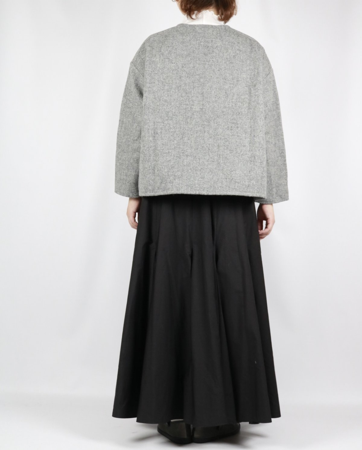 画像7: LABOLATORY  TWEED QUIET FRILL BLOUSE  2色 (7)