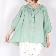 画像12: LUEUF FRILL NECK SHIRT 3色 (12)
