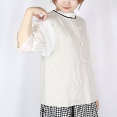 画像29: tukuroi   コットン リネン チャイナ釦 ベスト  2色 (29)
