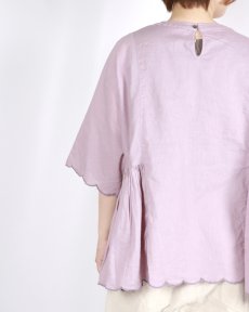 画像7: tumugu:　スカラップ刺繍 コットンリネンボイル 5分袖プルオーバー　3色 (7)