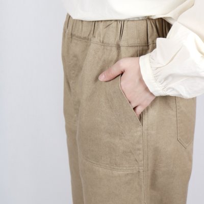 画像2: NARU   カツラギニューセリサイト ベイカーパンツ ベージュ