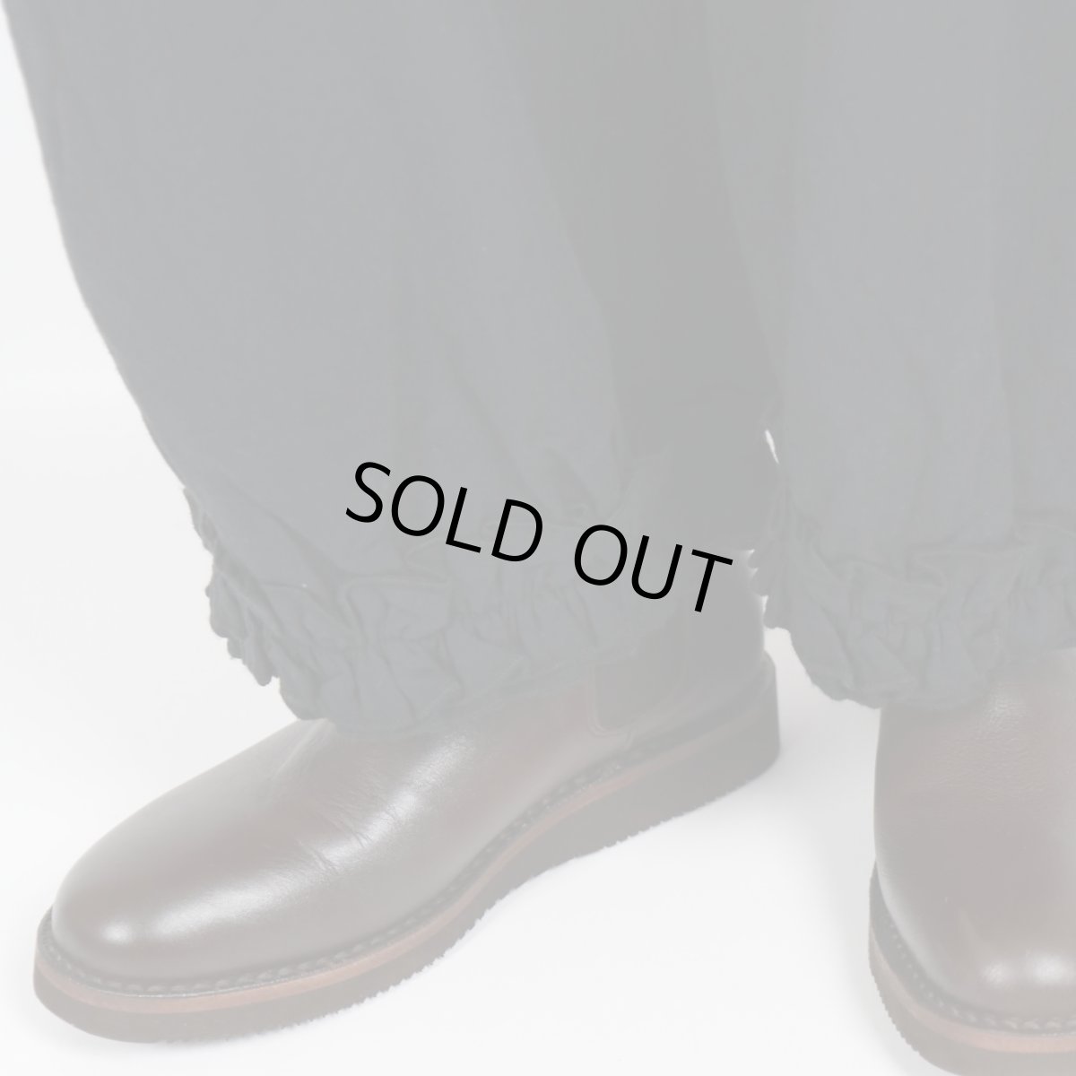 画像29: bluewillow コットン平織り無地起毛裾フリルパンツ 3色 (29)