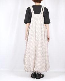 画像18: tumugu:　シャーリングチェック バルーンキャミワンピース　2色  (18)