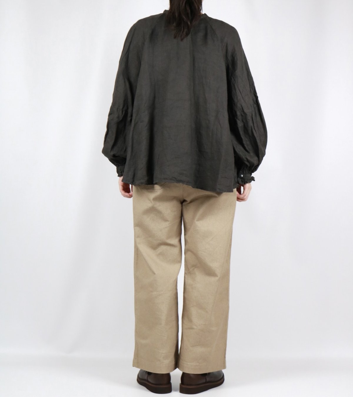 画像8: NARU   カツラギニューセリサイト ベイカーパンツ ベージュ (8)