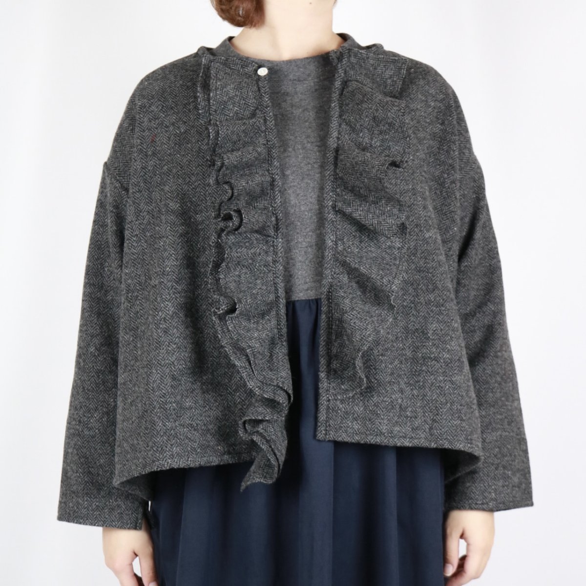 画像11: LABOLATORY  TWEED QUIET FRILL BLOUSE  2色 (11)