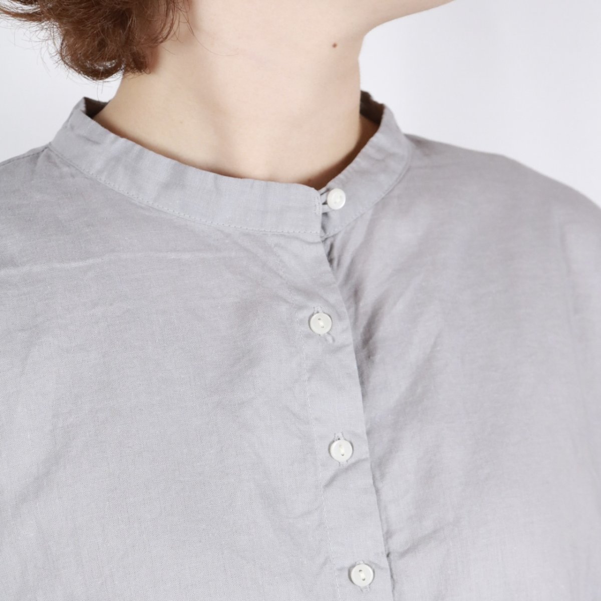 画像10: tukuroi 製品染め 綿麻平織 レイヤードブラウス 2色 (10)