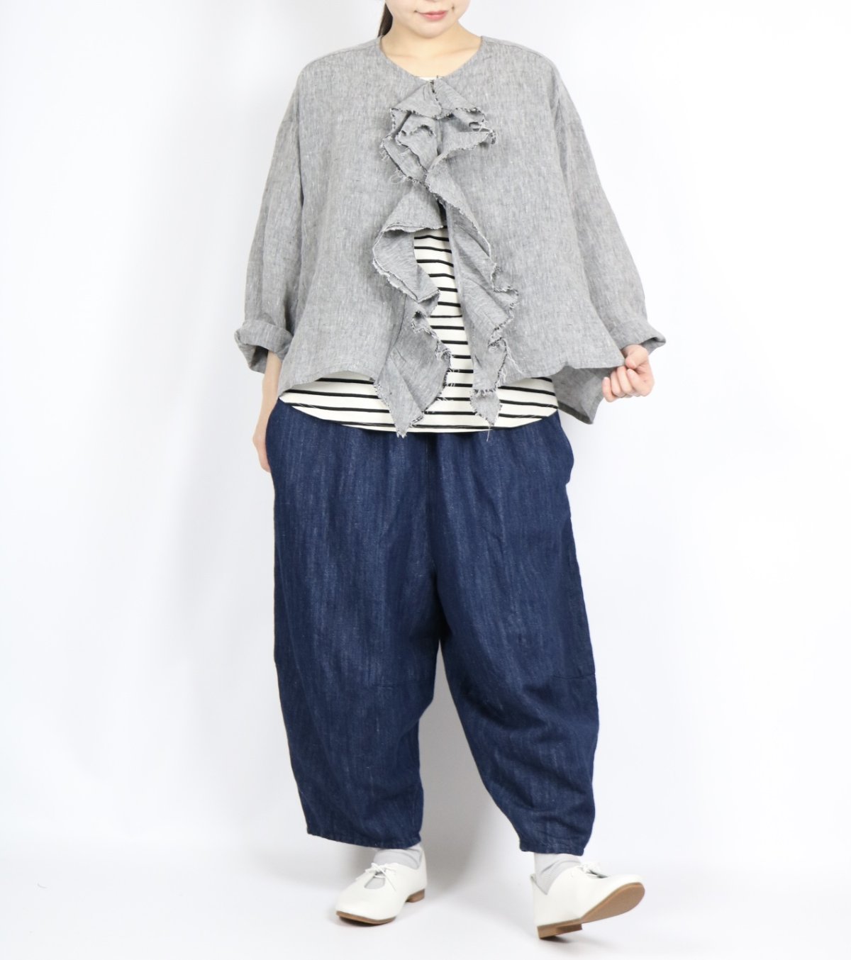 画像14: LABORATORY クワイエットフリルブラウス　2色 (14)