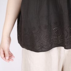 画像18: SOIL 　 80s VOILE PLAIN WITH CUT WORK LACE　CREW -NECK FRENCH /SL SHIRT WITH PINTUCK 3色 (18)