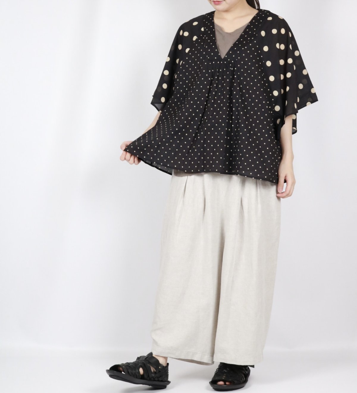 画像6: SOIL  VOILE DOT PRINT(PATCHWORK) V-NECK FRARED SLEEVE PULLOVER  2色 (6)