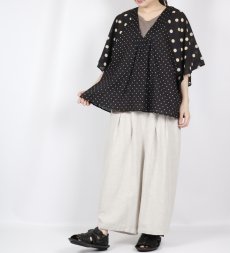 画像5: SOIL  VOILE DOT PRINT(PATCHWORK) V-NECK FRARED SLEEVE PULLOVER  2色 (5)