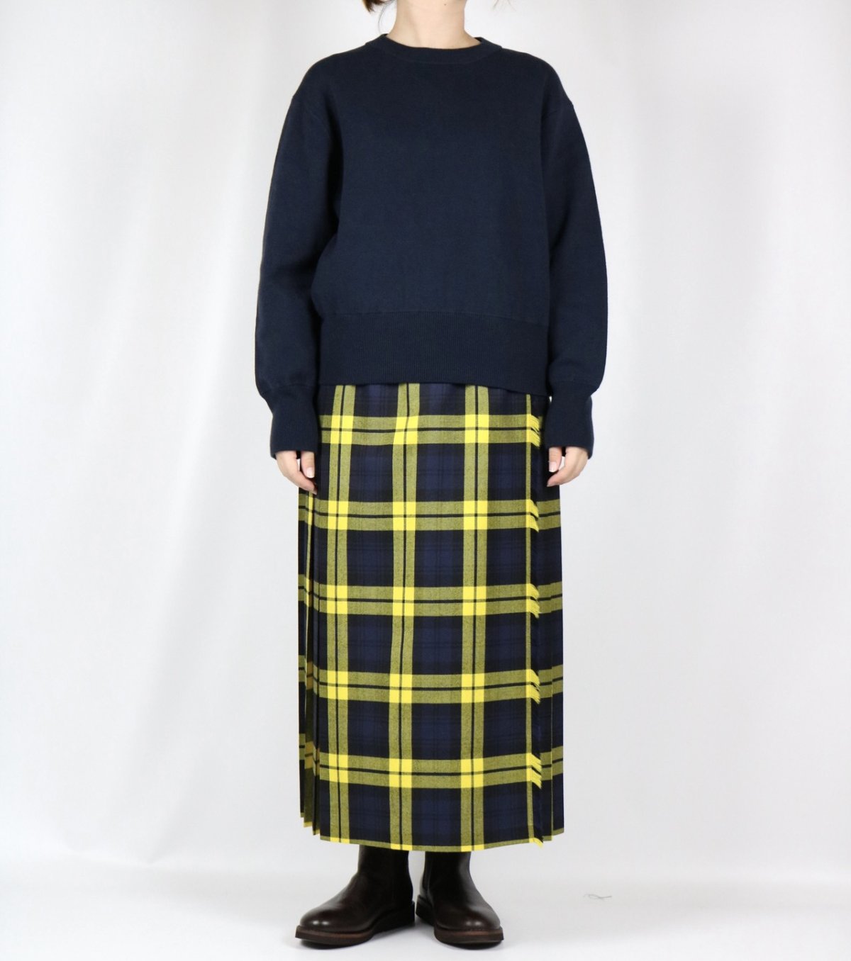 INBISW着用スタッフ身長160cm