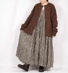 画像6: maison de soil　80'S COTTON FLOWER BLOCK PRINT V-NECK NO/SL DRESS　2色 (6)