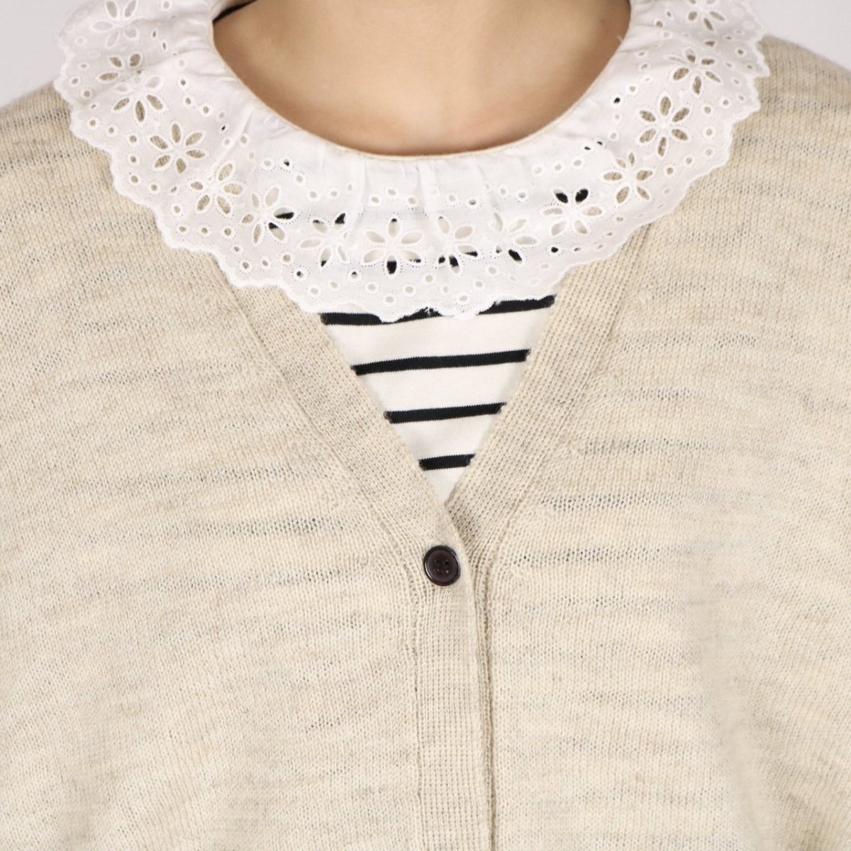 画像8: SOIL  7GG 1PLY SHETLAND WOOL/LINEN V-NECK CARDIGAN  3色 (8)