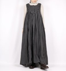 画像2: maison de soil　BOILED WOOL GINGHAM CHECK RAJASTHAN TUCK GATHERED NO/SL QUILTING DRESS (2)