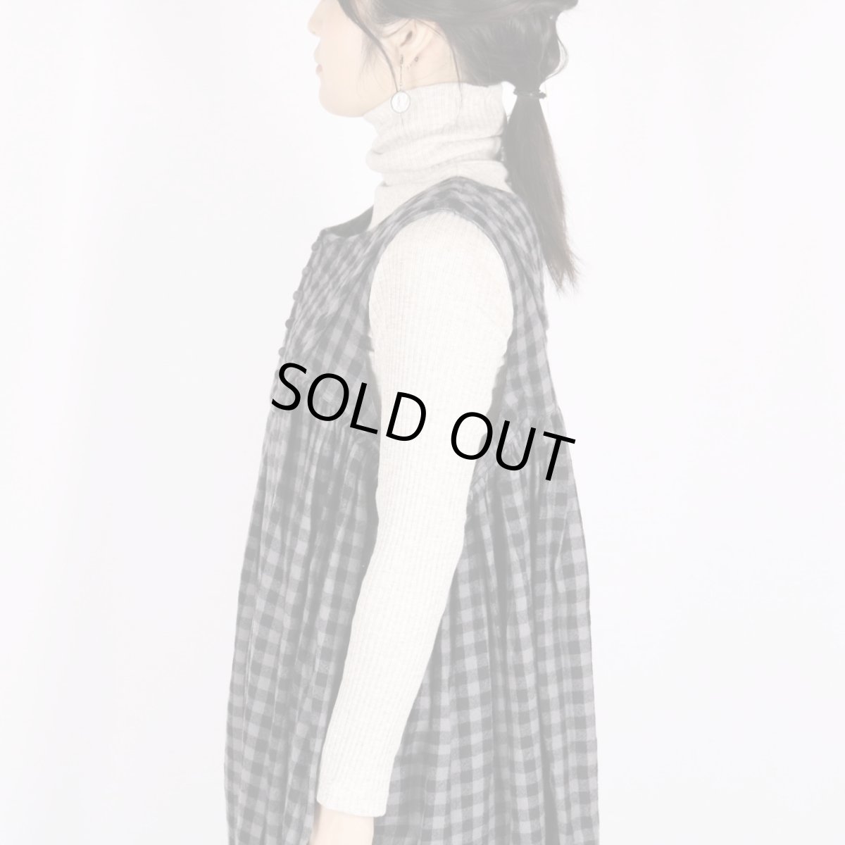 画像8: maison de soil　BOILED WOOL GINGHAM CHECK RAJASTHAN TUCK GATHERED NO/SL QUILTING DRESS (8)