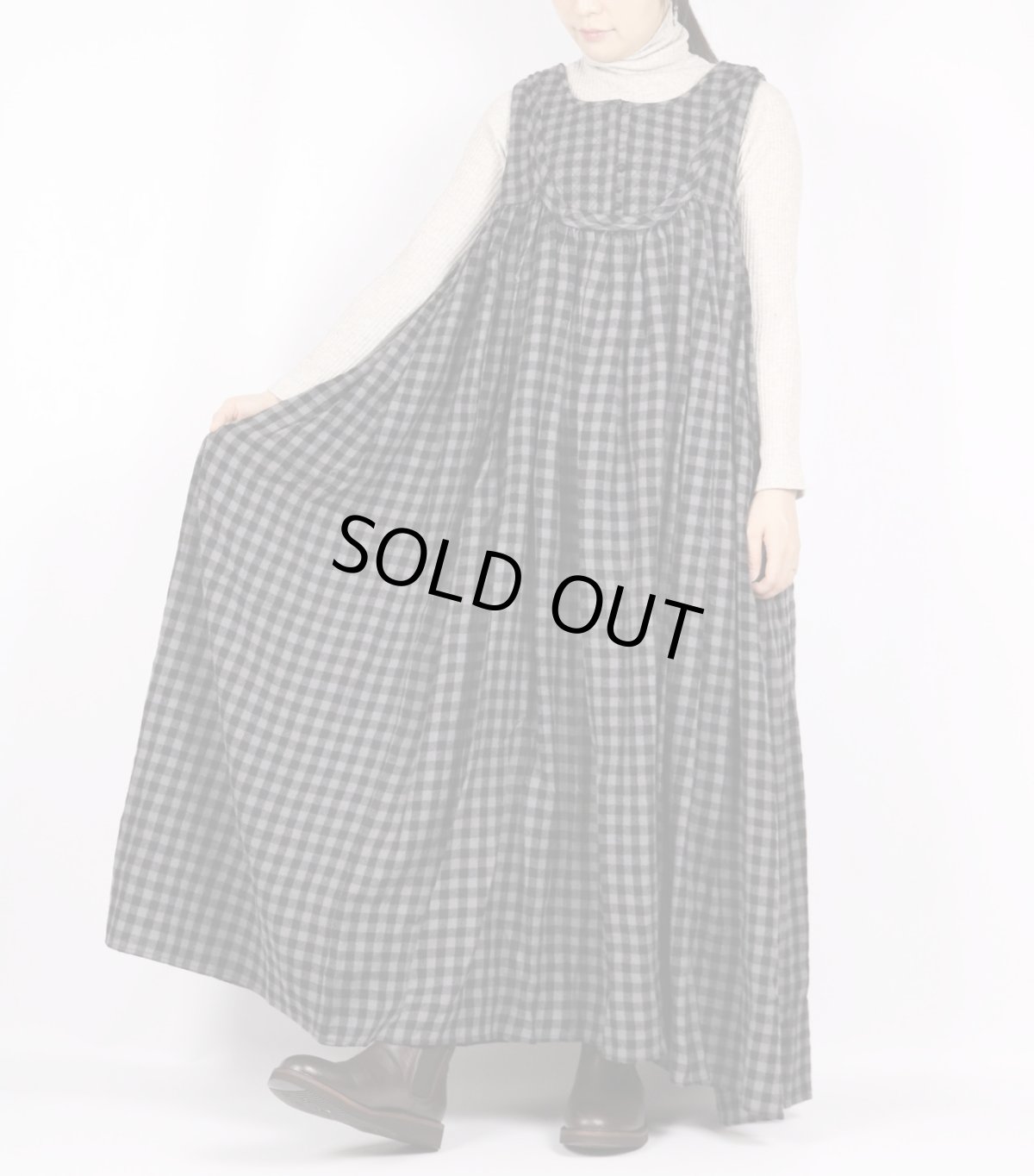 画像1: maison de soil　BOILED WOOL GINGHAM CHECK RAJASTHAN TUCK GATHERED NO/SL QUILTING DRESS (1)