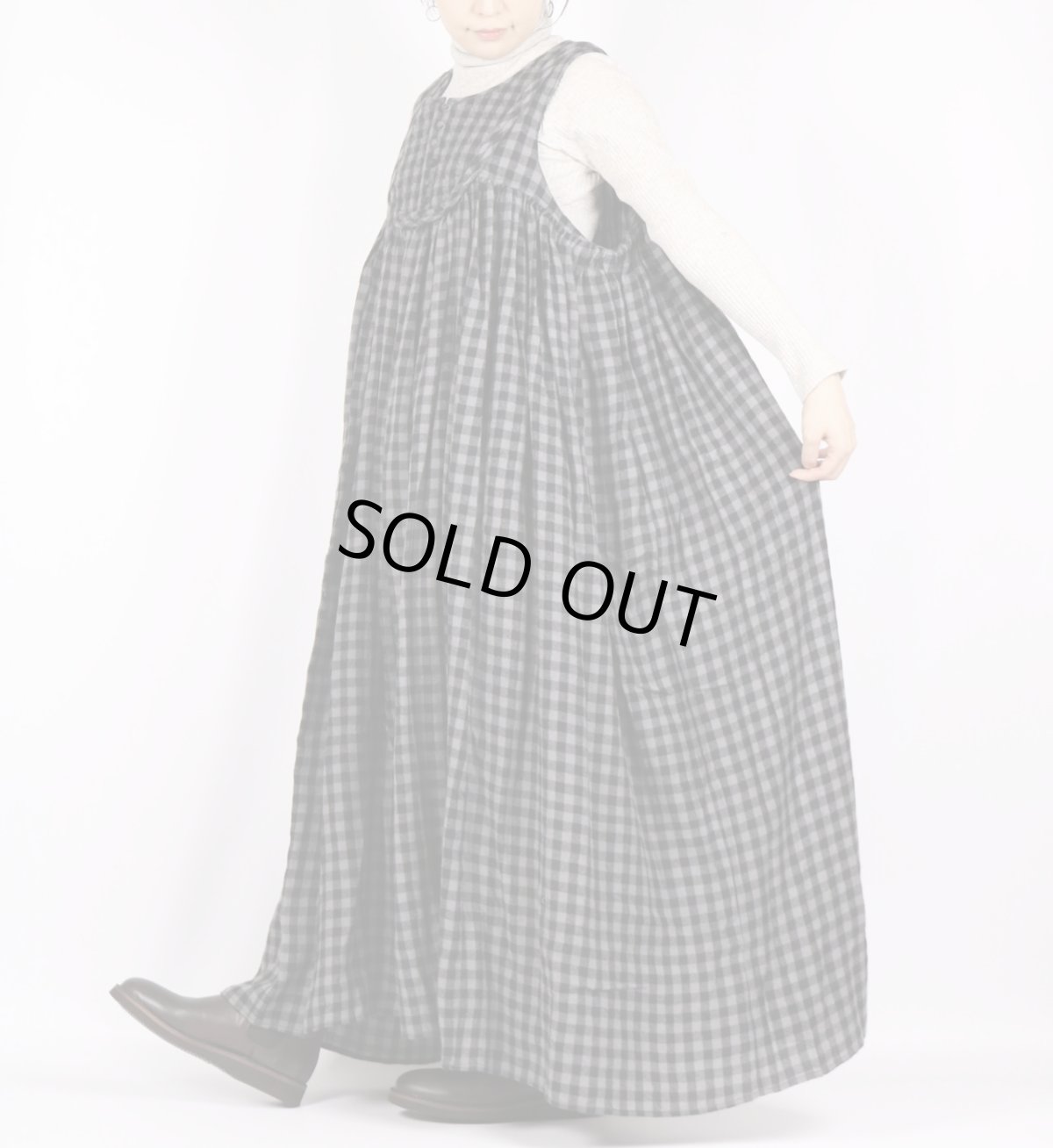 画像3: maison de soil　BOILED WOOL GINGHAM CHECK RAJASTHAN TUCK GATHERED NO/SL QUILTING DRESS (3)