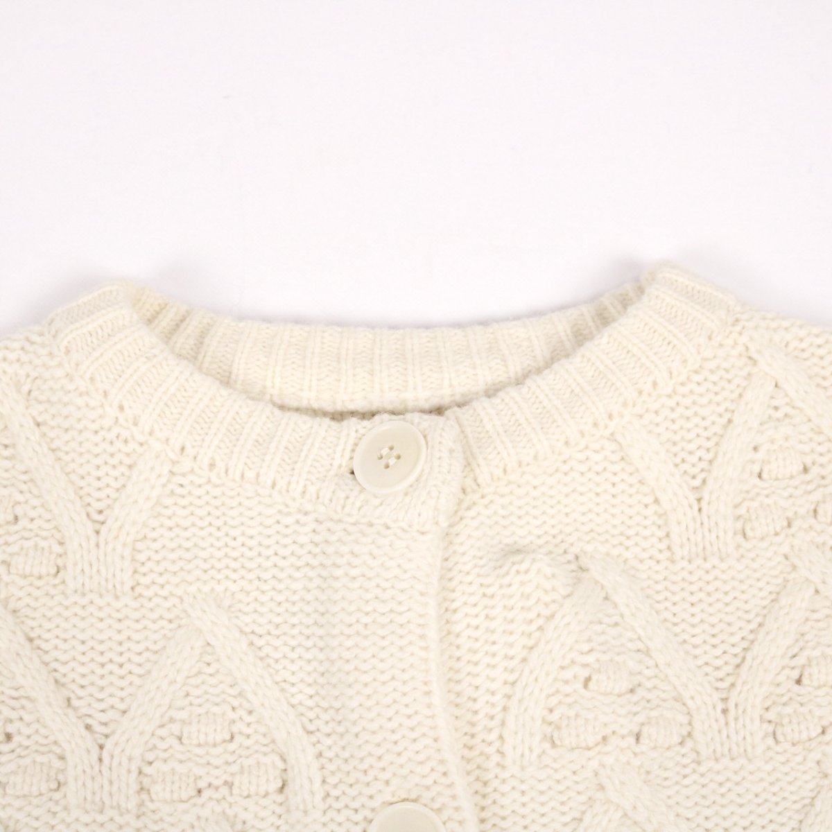 画像16: LABORATORY ボリュームスリーブアランニットカーディガン  2色 (16)