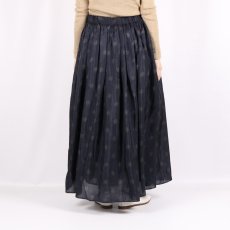 画像20: maison de soil  BANGALORE SILK DOT PRINT RAJASTHAN TUCK GATHERED SKIRT WITH LINING 2色 (20)