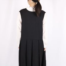 画像7: SOIL COTTON WOOL TWILL WEAVE PLAIN V-NECK PLEATS NO/SL DRESS (7)