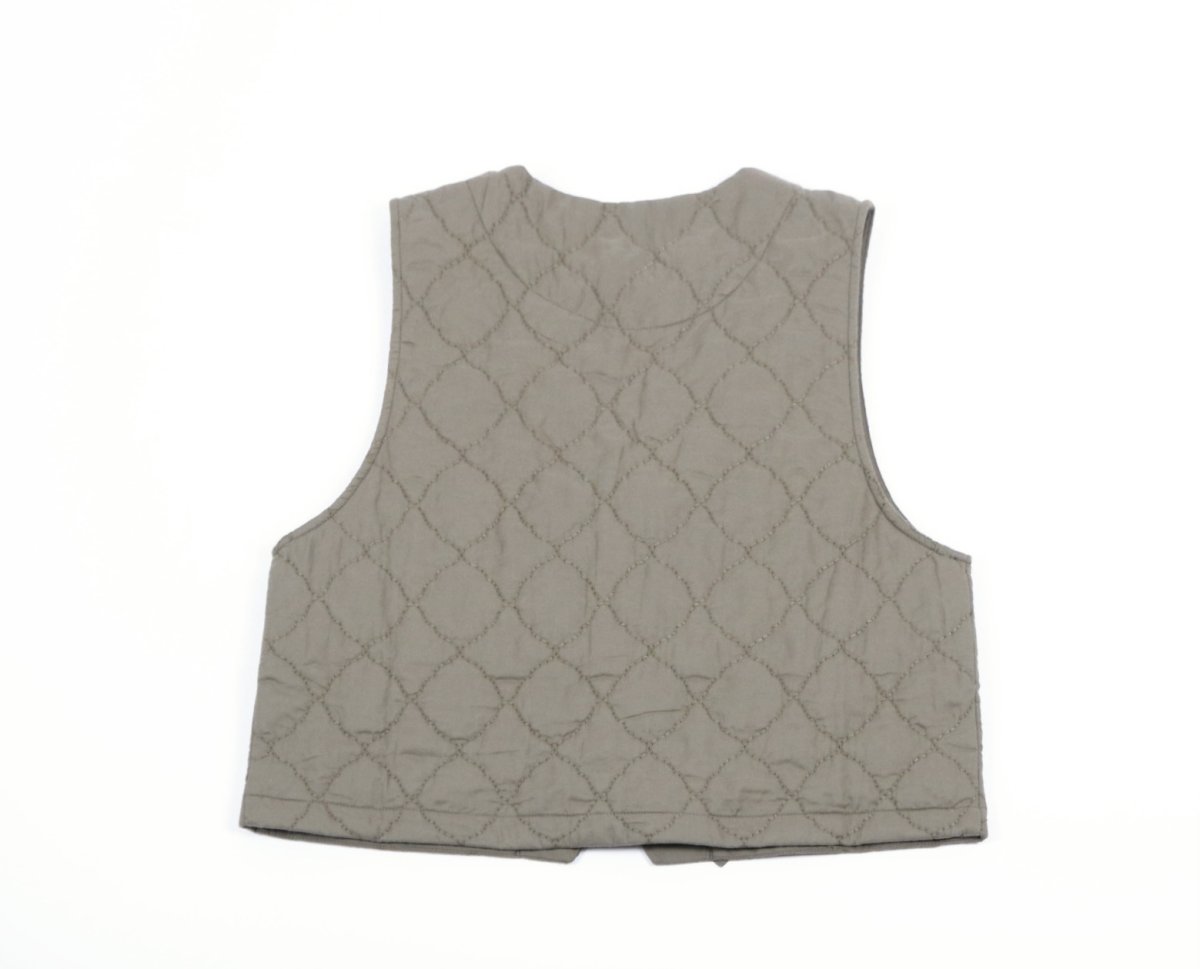 画像29: tukuroi 中わた刺繍キルティングＶネックベスト　3色 (29)