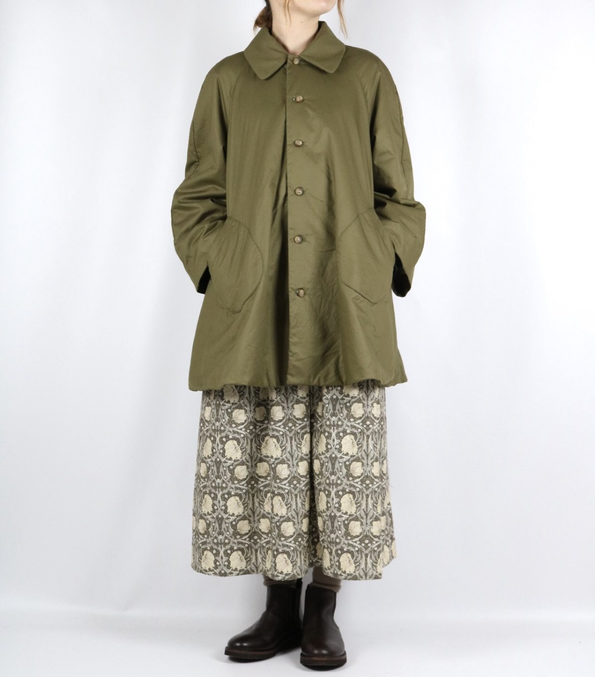 画像2: ROBE de PEAU インスレーション テントラインコート 2色 (2)