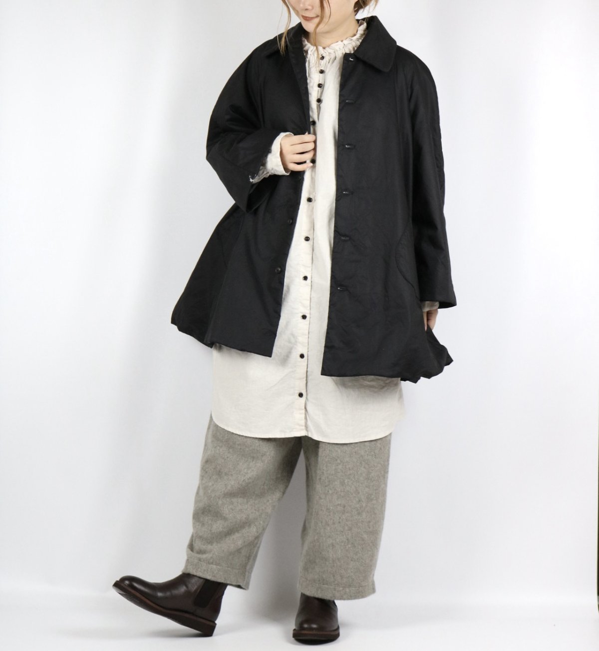 画像11: ROBE de PEAU インスレーション テントラインコート 2色 (11)