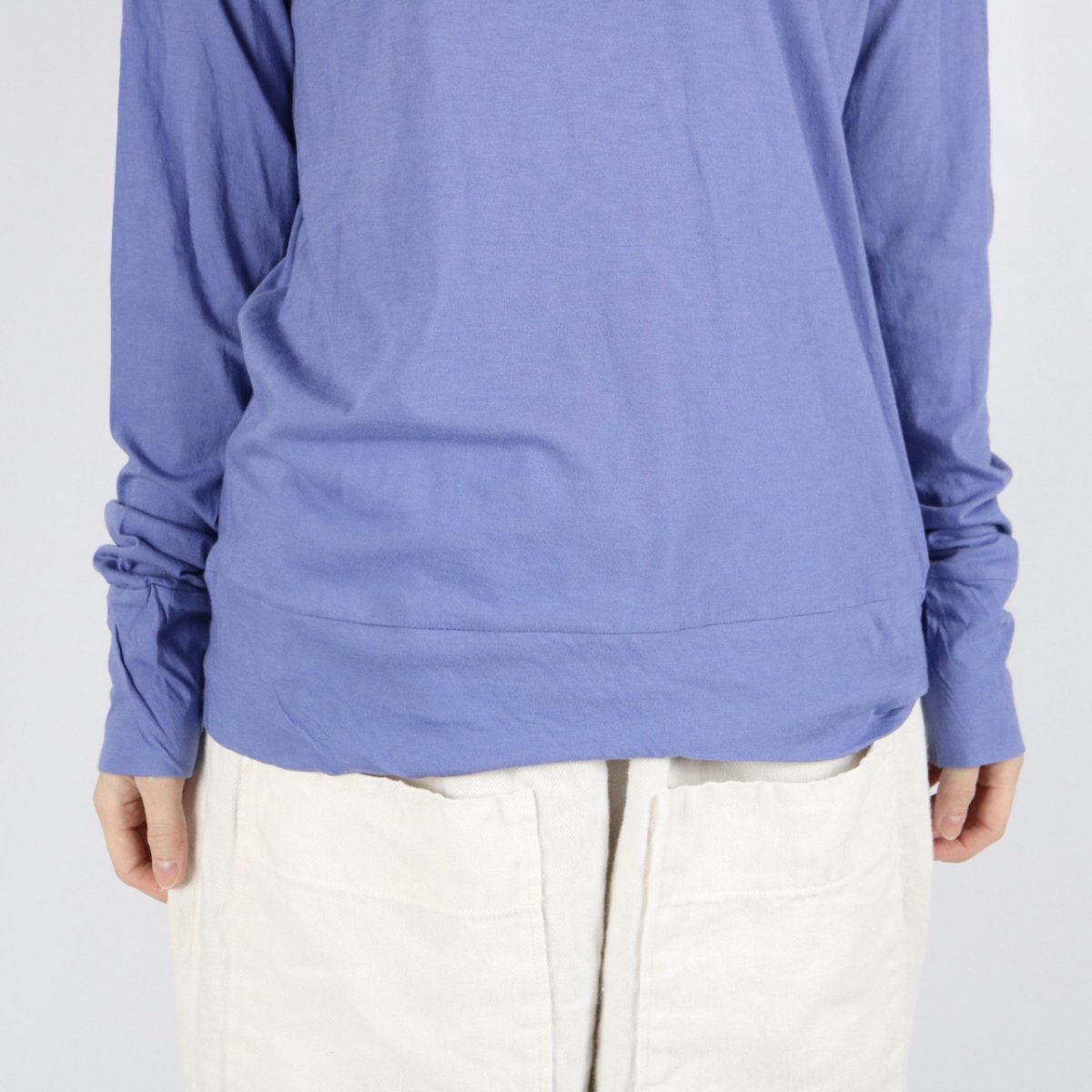 画像36: tumugu  フェザリーコットン天竺タートルネック長袖   7色 (36)