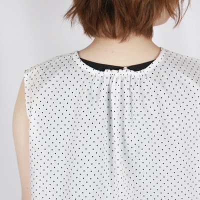 画像1: DIARIES DOT BACK GATHER SLEEVELESS 2色