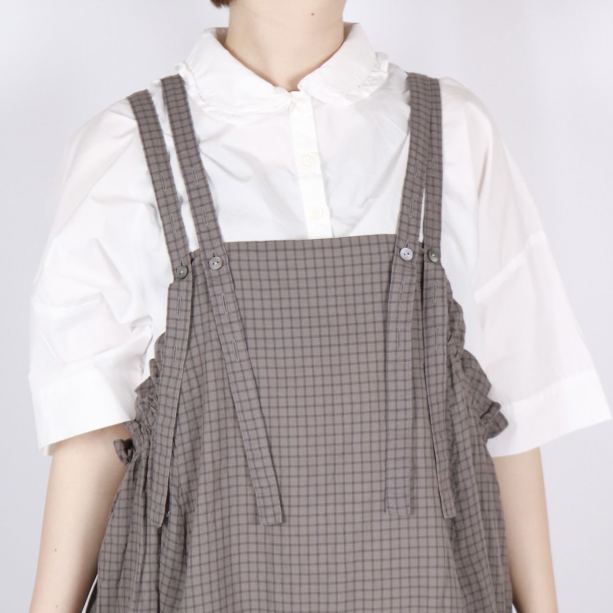 画像9: LABORATORY  スザンヌプルブラウス 2色 (9)