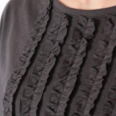 画像1: nachukara ナチュラル天竺 フリルTシャツ charcoal