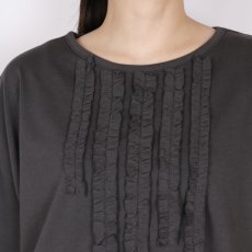 画像8: nachukara ナチュラル天竺 フリルTシャツ charcoal (8)