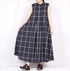 画像1: Vent d'ouest 綿麻チェックノースリーブワンピース  (1)
