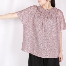 画像2: Vent d'ouest リバティイーストボーンローンフレンチスリーブブラウス (2)