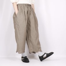 画像2: Gauze＃アンティークスカラップレースワイドパンツ 3色 (2)