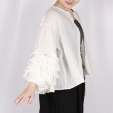 画像8: Gauze# アンティークレースフリルスリーブブラウス 3色 (8)
