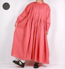 画像2: maison de soil 60s ORGANIC CAMBRIC PLAIN BANDED COLLAR DRESS WITH MINI PINTUCK 2色 (2)
