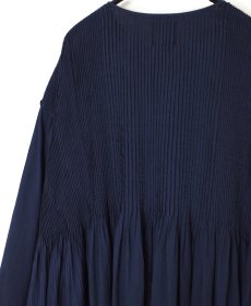 画像38: maison de soil 80s ORGANIC COTTON SMALL CHECK&VOILE PLAIN(OVER DYE) CREW NECK BUTTON SHIRT MAXI DRESS WITH PINTUCK 2色 (38)