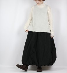 画像4: tumugu: コットンチュールハイネックロングTシャツ 3色 (4)
