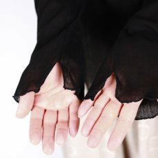 画像21: tumugu: コットンチュールハイネックロングTシャツ 3色 (21)