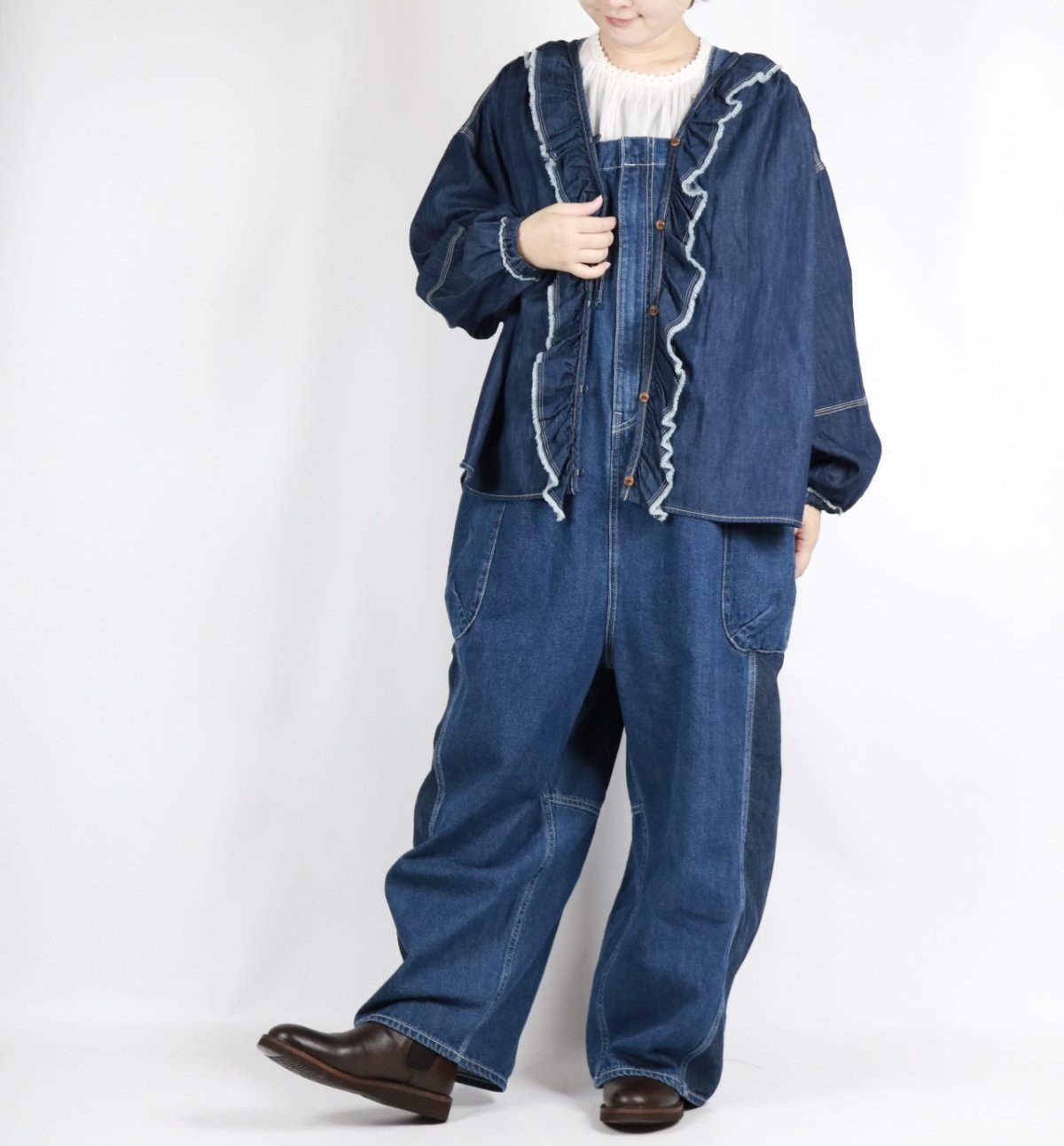 画像31: tumugu: ライトオンスデニムフリルブラウス 2色 (31)