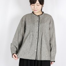 画像2: bluewillow コットンリネン平織り無地・千鳥 ピコレース ピンタックブラウス 2色 (2)