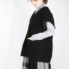 画像14: LUEUF　ウール ライトパイル ベスト 2色 (14)
