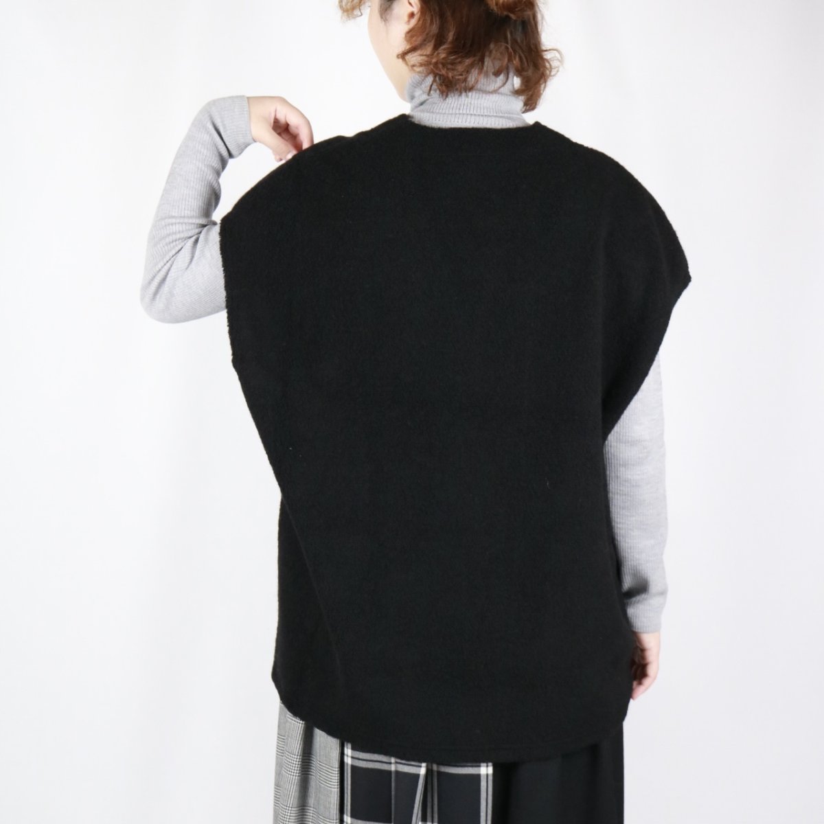 画像15: LUEUF　ウール ライトパイル ベスト 2色 (15)